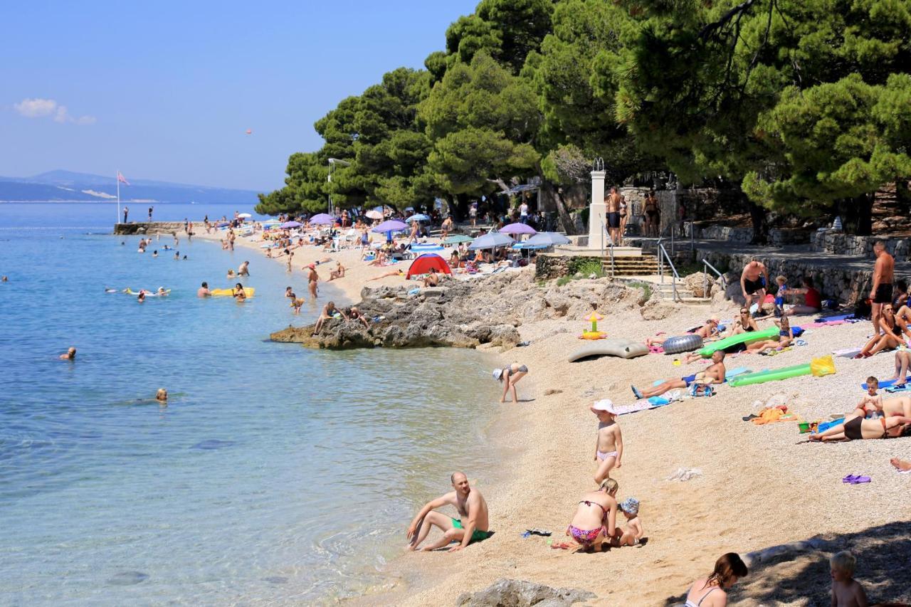 Apartments With A Parking Space Brela, Makarska - 11552 Exteriör bild