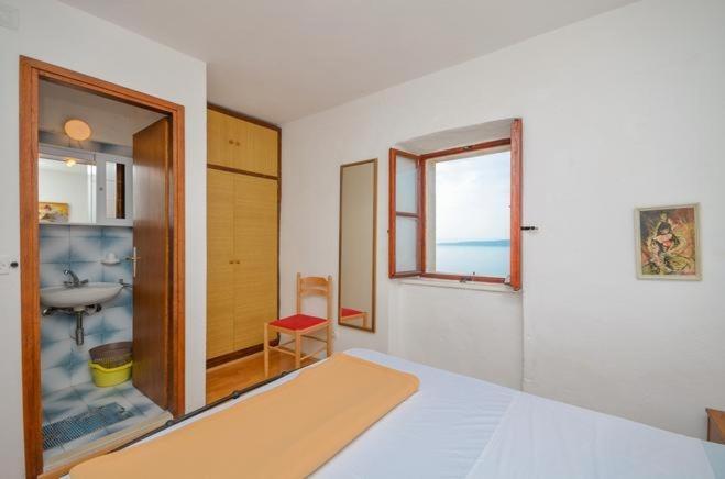 Apartments With A Parking Space Brela, Makarska - 11552 Rum bild